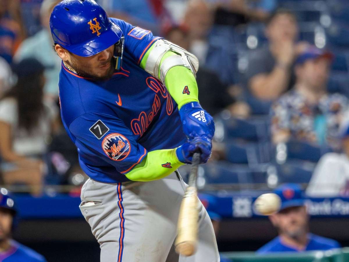 Álvarez la botó y los Mets igualaron la punta