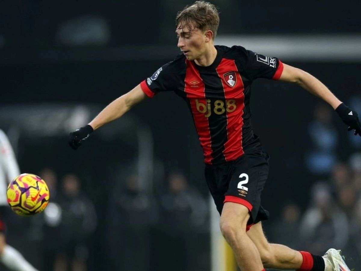 Dean Huijsen presentado oficialmente por Real Madrid