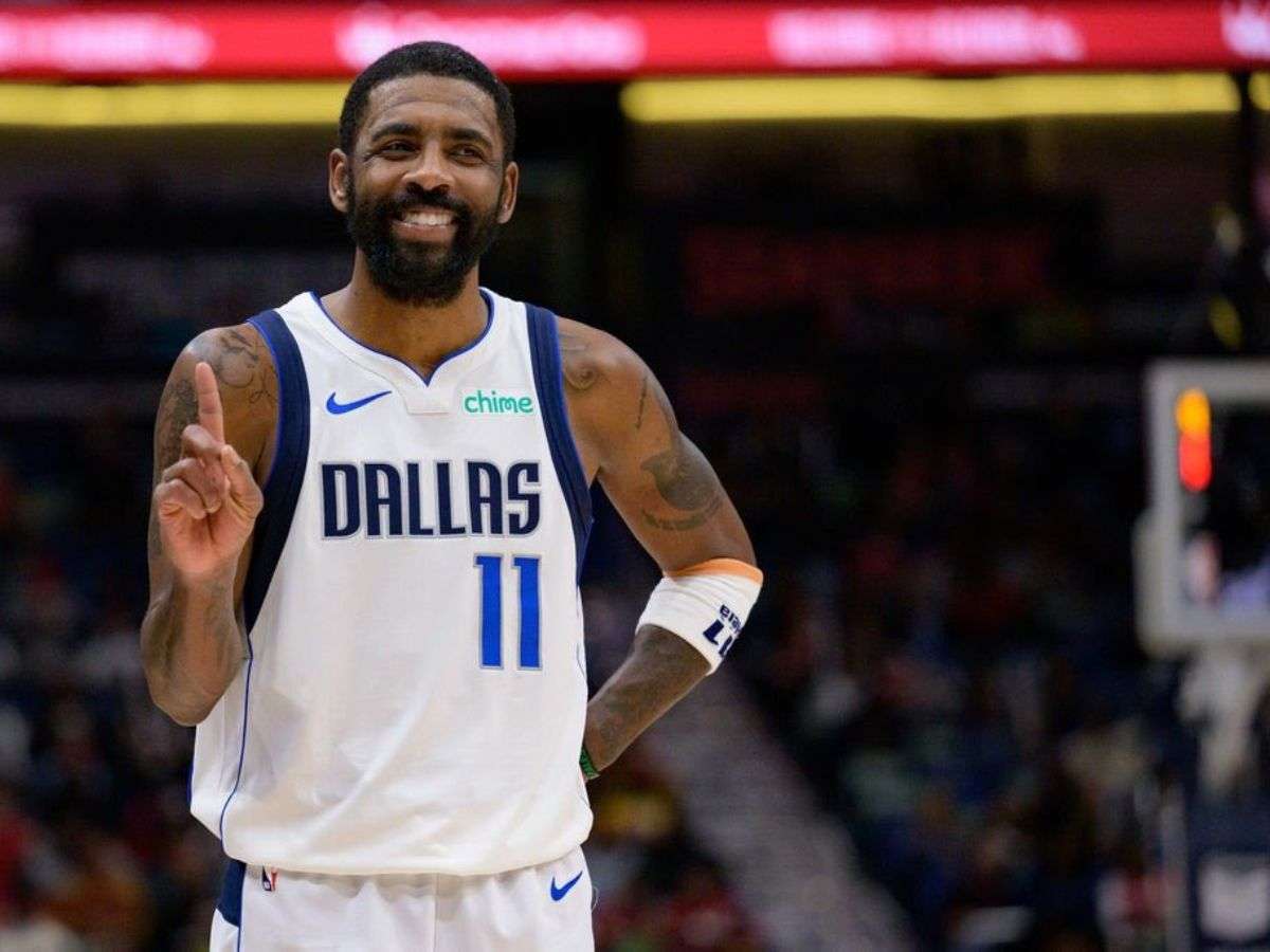 Irving y los Mavericks pactaron por tres temporadas