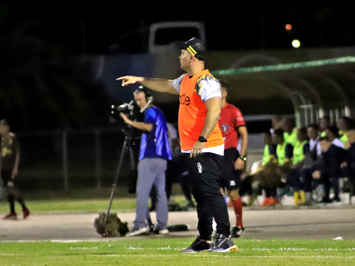 Academia Pto. Cabello se refuerza bajo las órdenes de Saragó