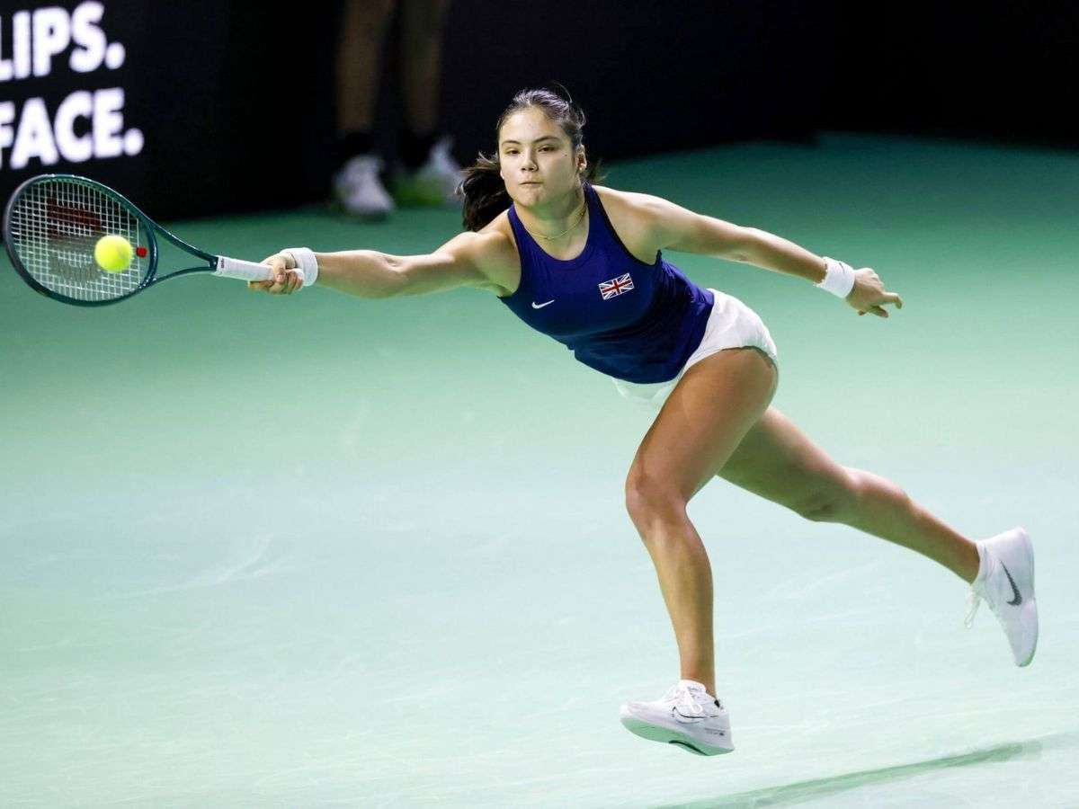 Emma Raducanu se baja del Abierto de Berlin por lesión