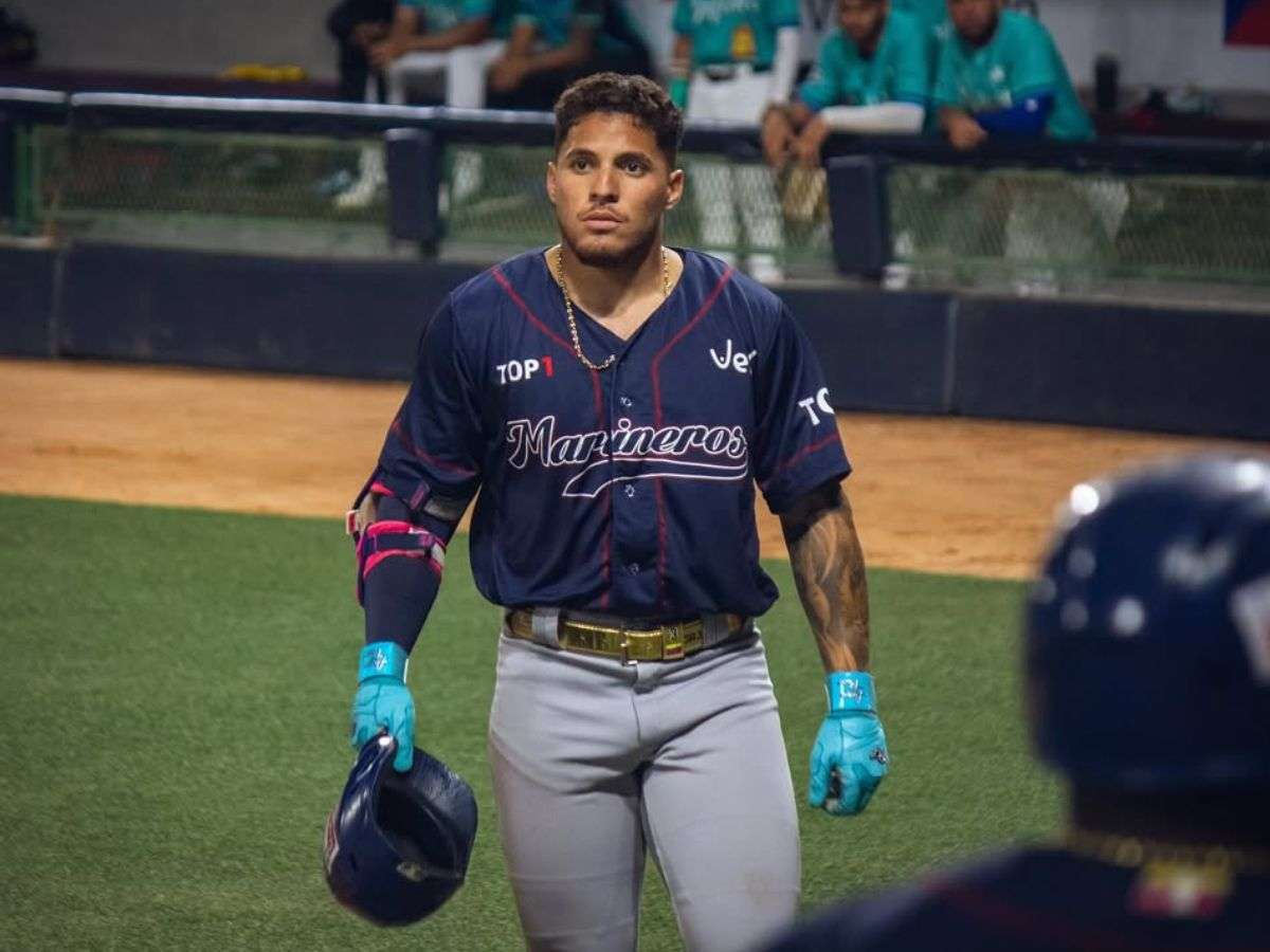 Giovanny Rivero lidera a Marineros con sus jonrones