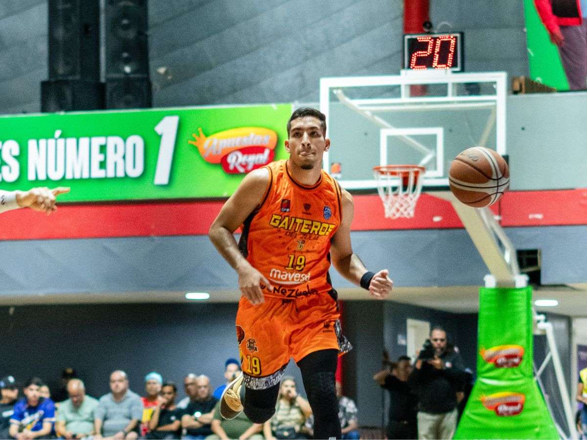 Gaiteros regresa al triunfo en el PEBA