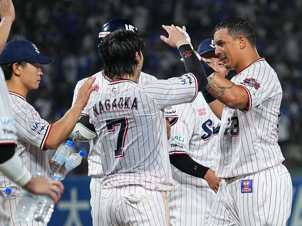 José Osuna desata su poder en triunfo de Yakult