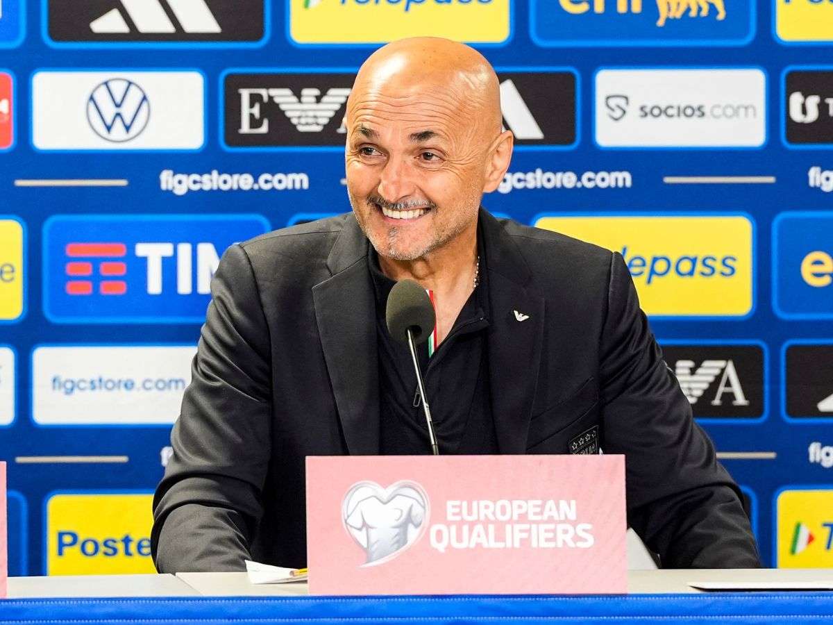 Italia despide al técnico Luciano Spalletti