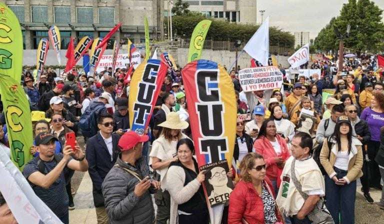 Sindicatos de Colombia harán un plantón en apoyo a reforma laboral de Petro