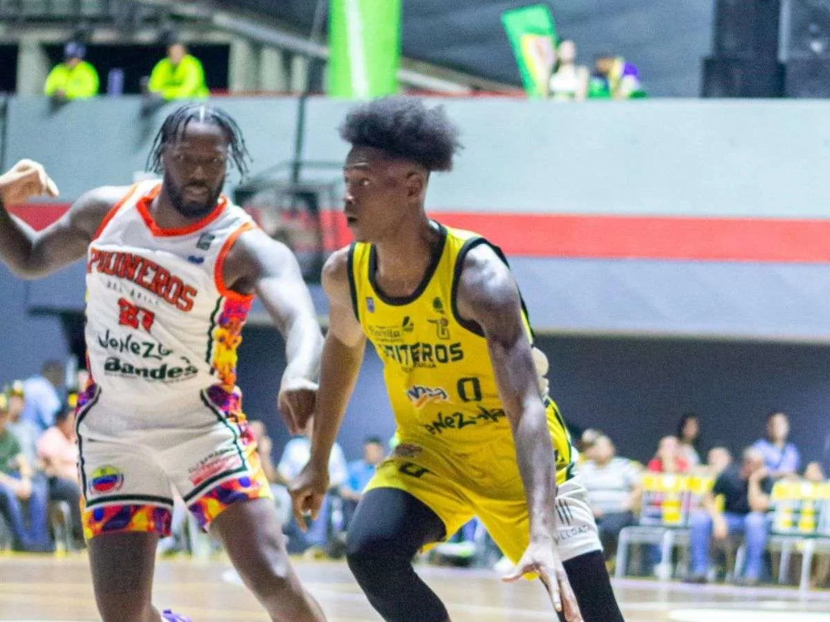 Gaiteros abrió el Super 4 con triunfo en casa
