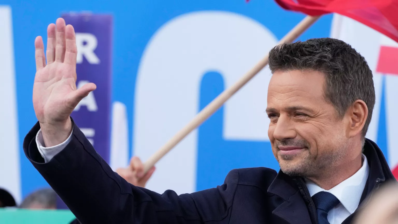 Polonia decide en segunda vuelta a su nuevo Presidente