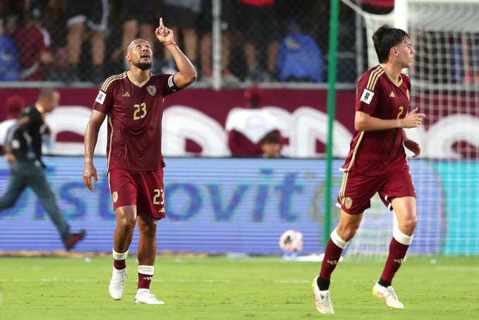 La Vinotinto sigue en la carrera derrotó 2-0 a Bolivia