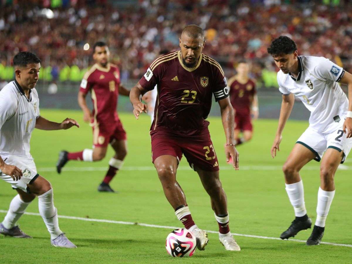 Vinotinto arribó a Montevideo para afrontar una nueva final