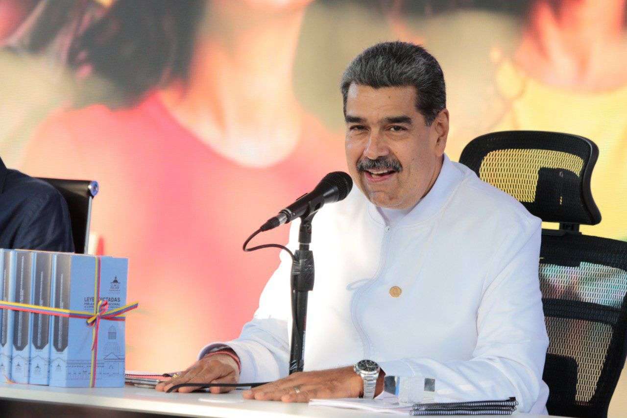 Maduro lidera taller de las 7T para la acción transformadora