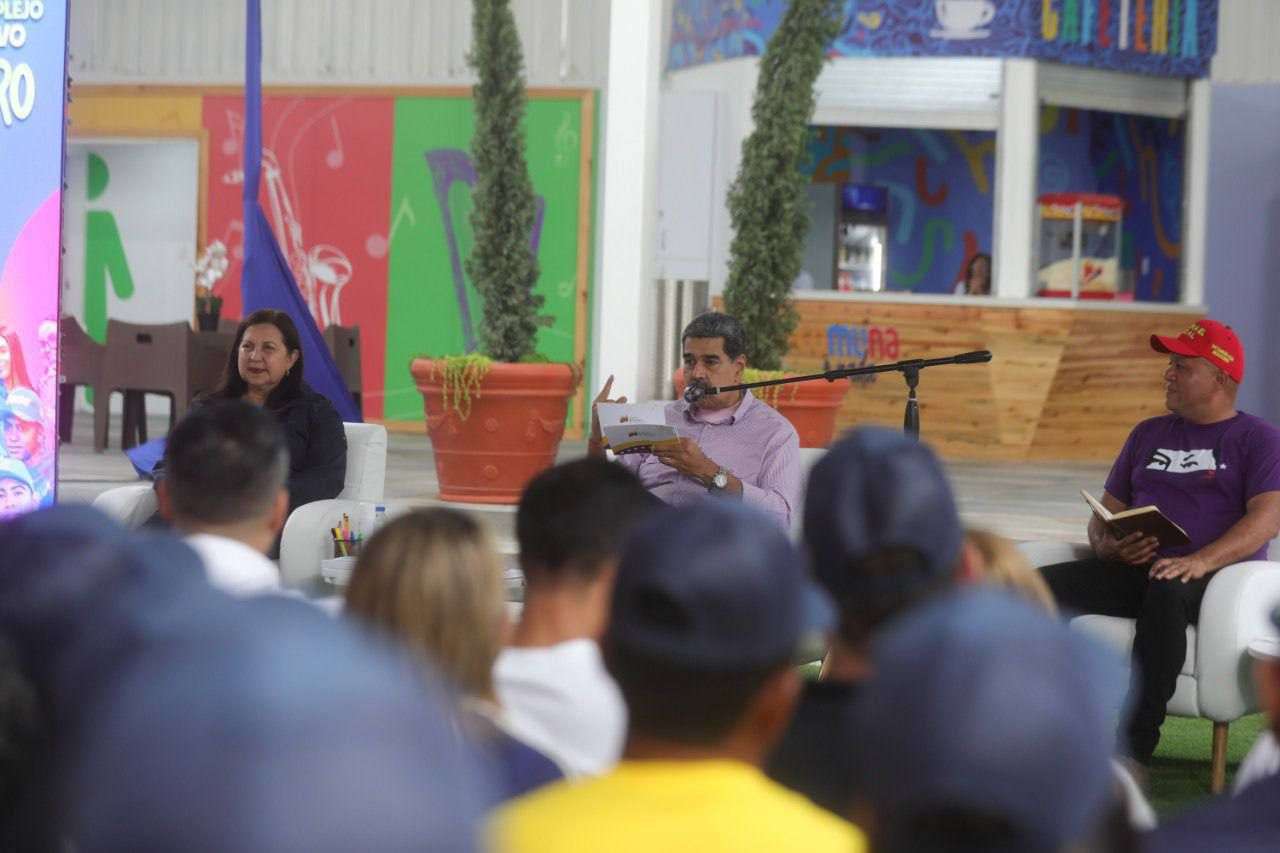 Maduro: lo que está sucediendo contra el pueblo de Irán se ha desarrollado fases