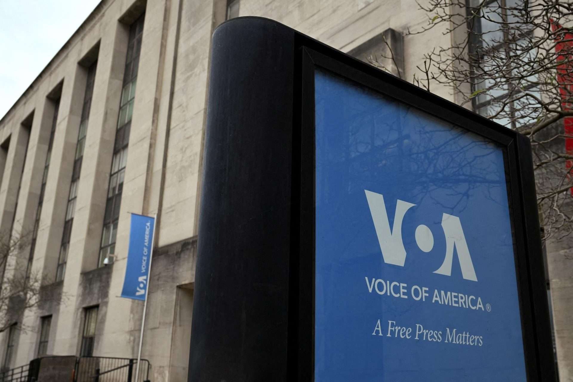 Trump despide más de 600 trabajadores de Voice Of América y Radio Martí