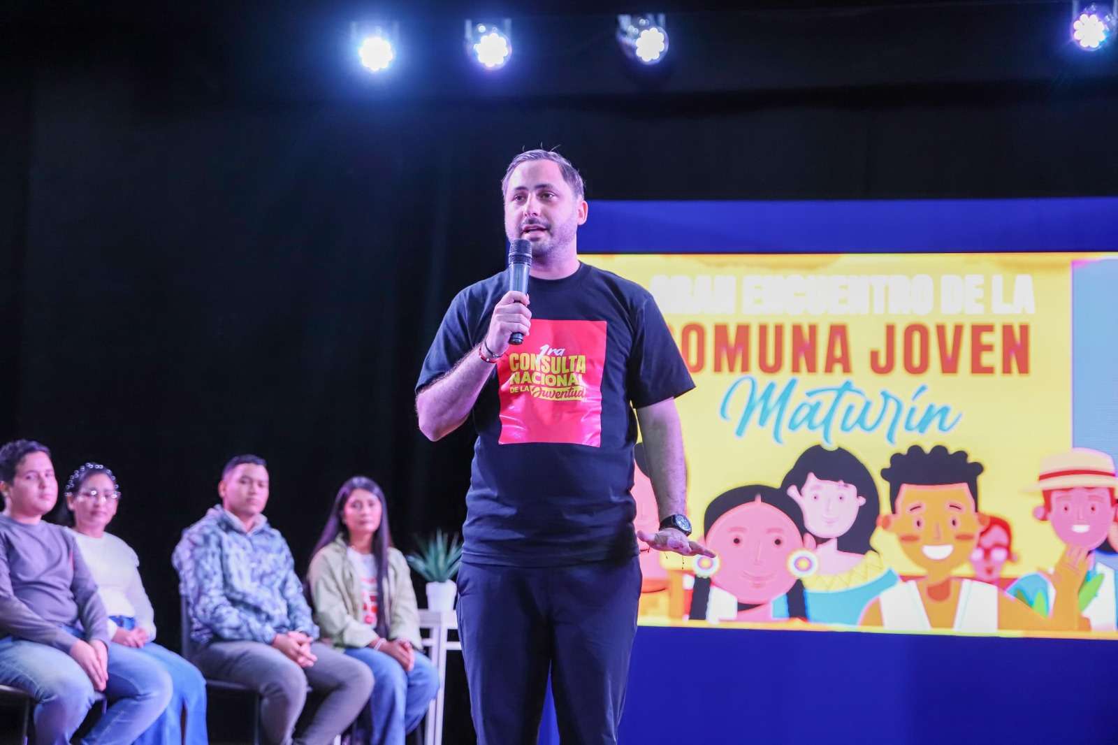 Juventud inicia campaña de los proyectos para la Consulta Popular del 27-Jul