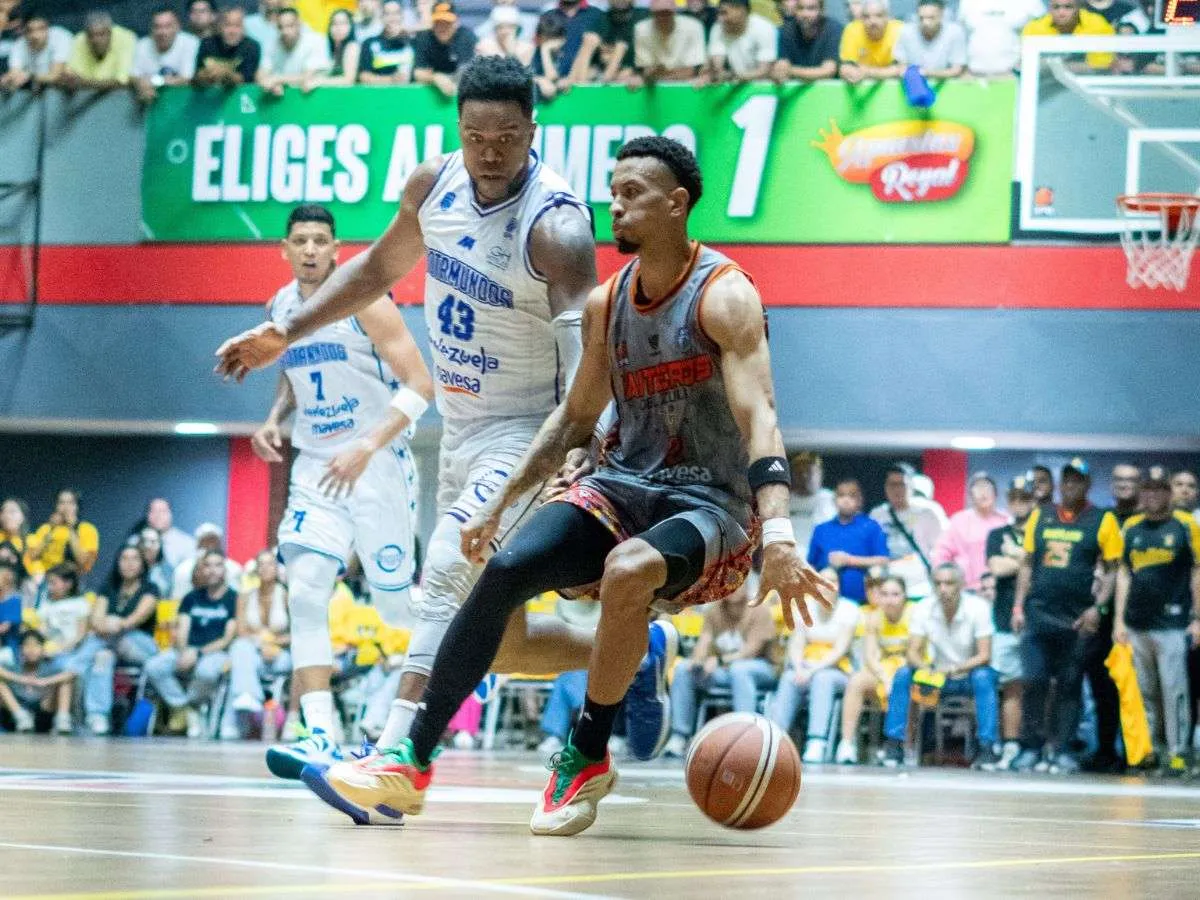 Gaiteros del Zulia levanta el cetro de campeón en la SPB 2025