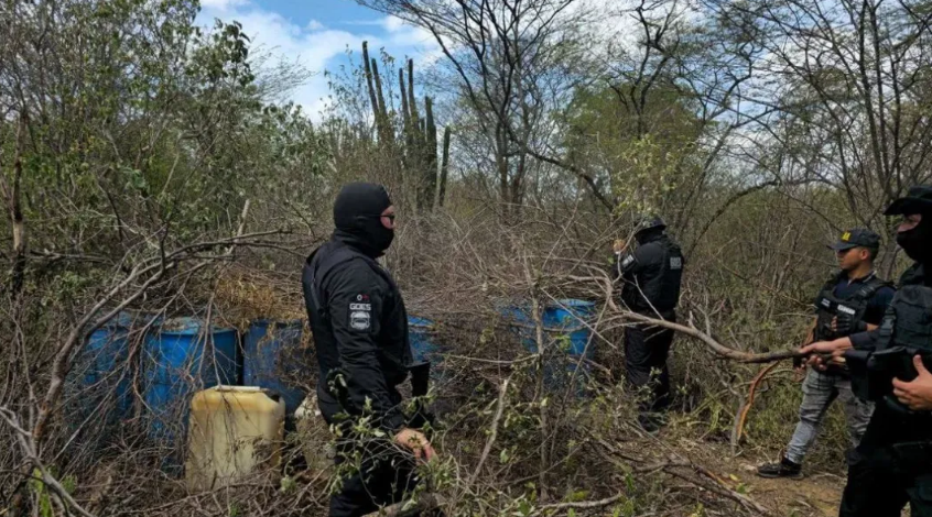 Incautados más de 14 mil litros de combustible de aviación en Falcón