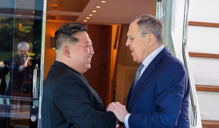 Corea del Norte y Rusia se reúnen para discutir 'estrategias para escenarios internacionales'