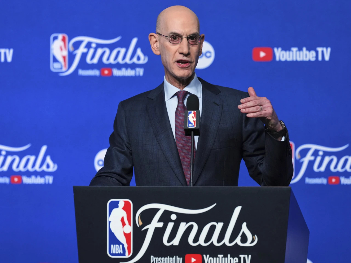NBA aumentó el tope salarial para la temporada 25-26