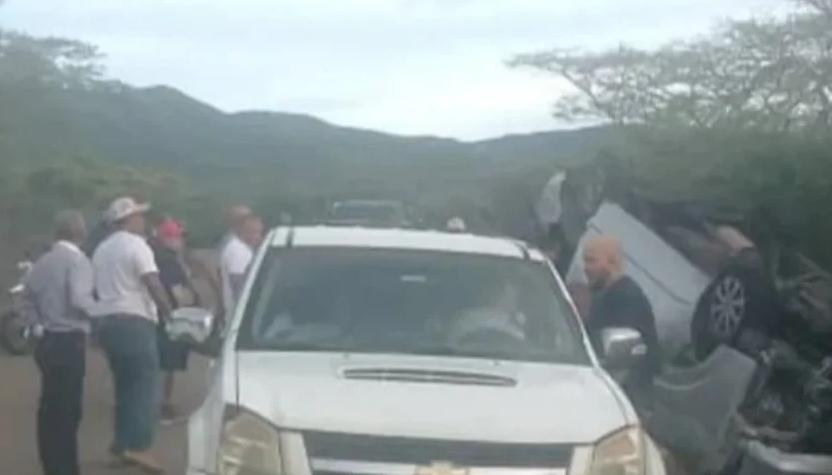 el rector del Santuario del Cristo Redentor de Brasil entre ellos