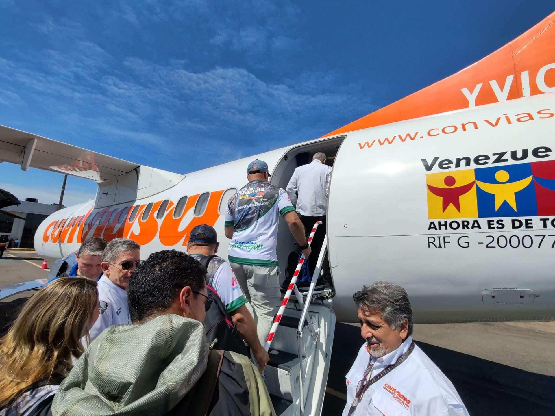 Inauguran vuelo Puerto Ordaz-Canaima-Santa Elena de Uairén