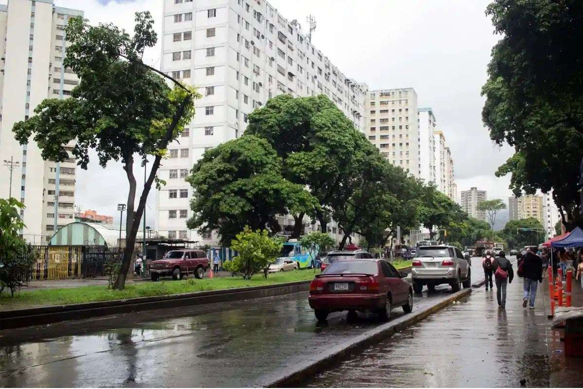 Denuncia a su empleado por violencia verbal y acoso