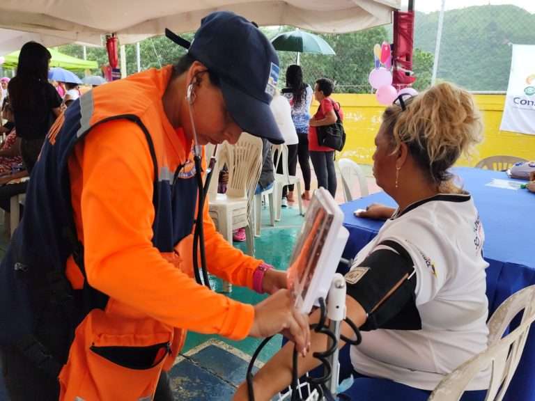 Misión Venezuela Mujer desplegó jornada de atención en Las Tejerías