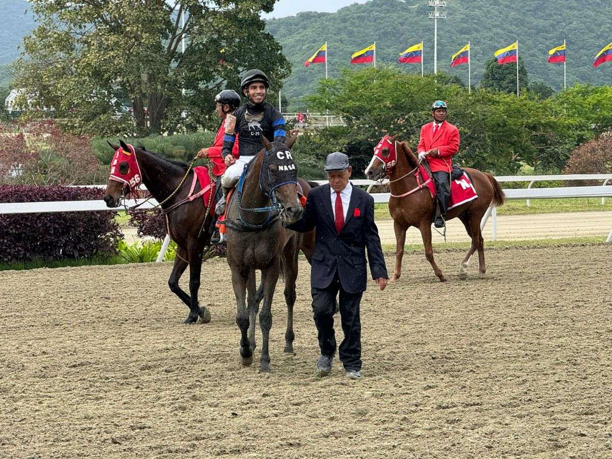 Julio Moncada ganó dos y rompió el celofán en Caracas