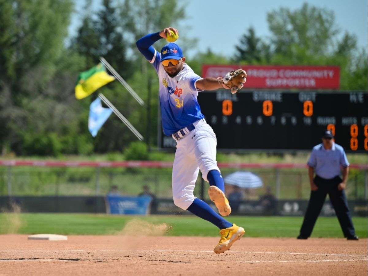 Softbol cedió ante Canadá en fase final del Mundial