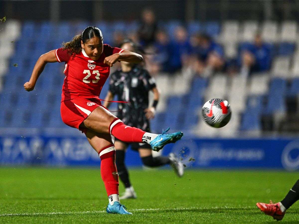 Olivia Smith se convierte en la futbolista más cara de la historia