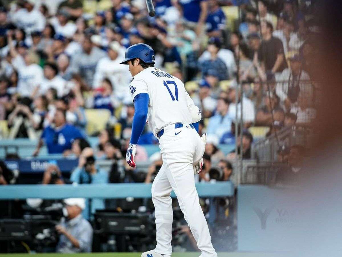 Shohei Ohtani saca su poder como lanzador y bateador