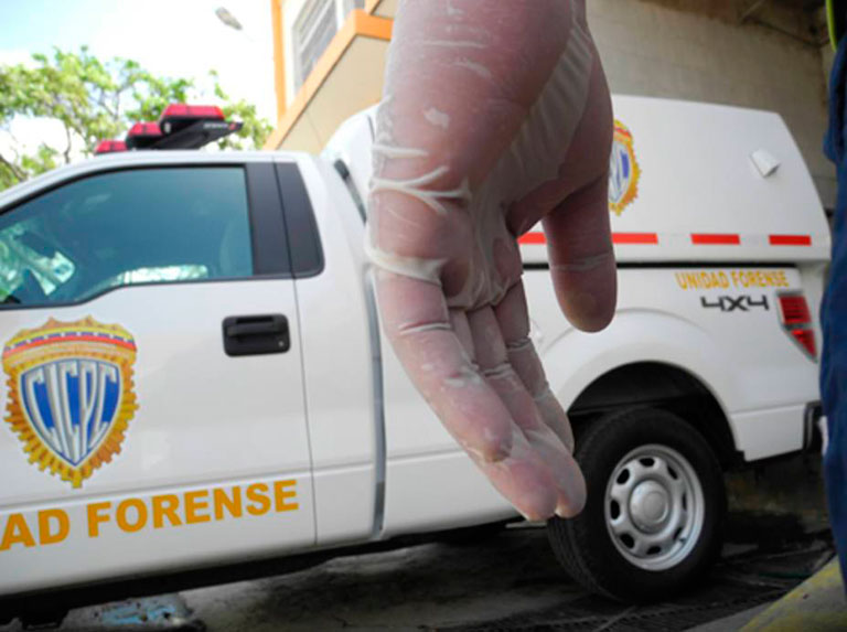 Asesinó con un hacha a su rival cuando dormía