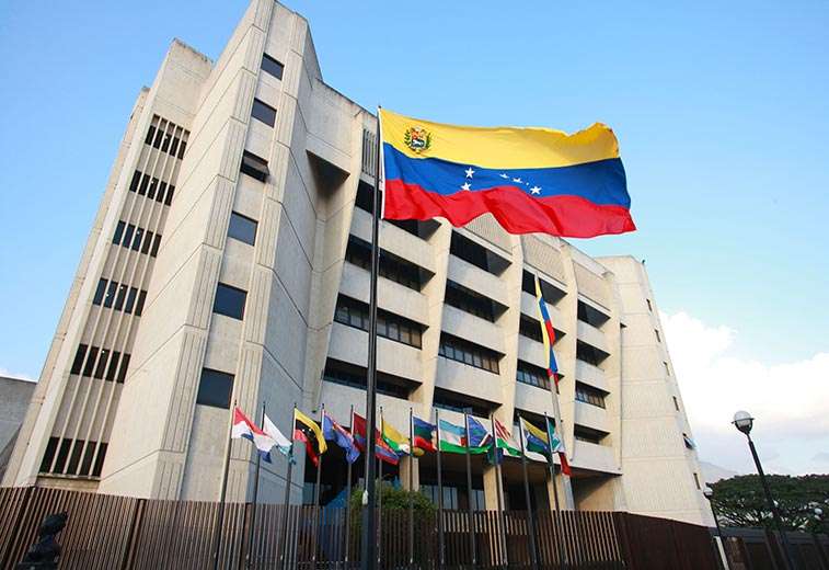 TSJ revisa juicio abierto por trampear con la firma de un difunto