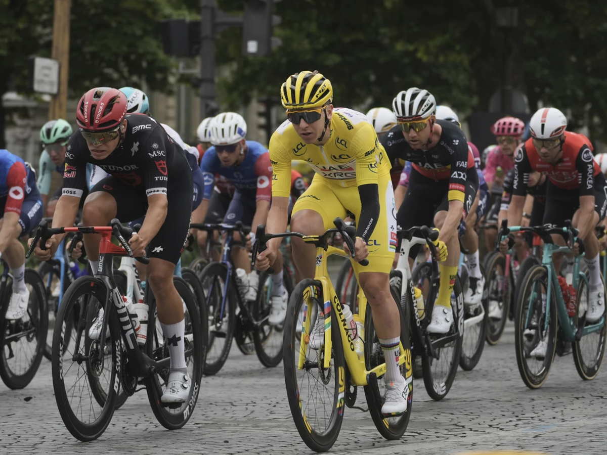 Tadej Pogacar sella cuarto título en el Tour de Francia
