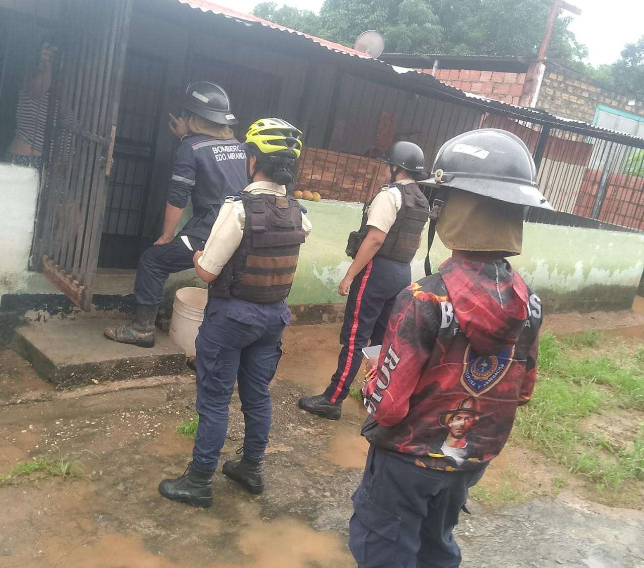 Atienden comunidades tuyeras afectadas por las lluvias