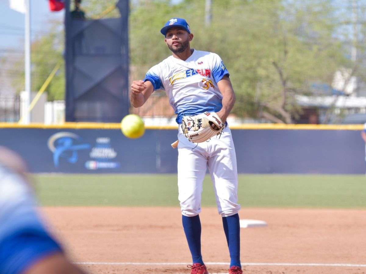 Venezuela inicia su paso en la Copa Mundial de Softbol