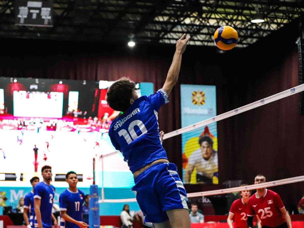 Voleibol a la siguiente ronda en la Copa