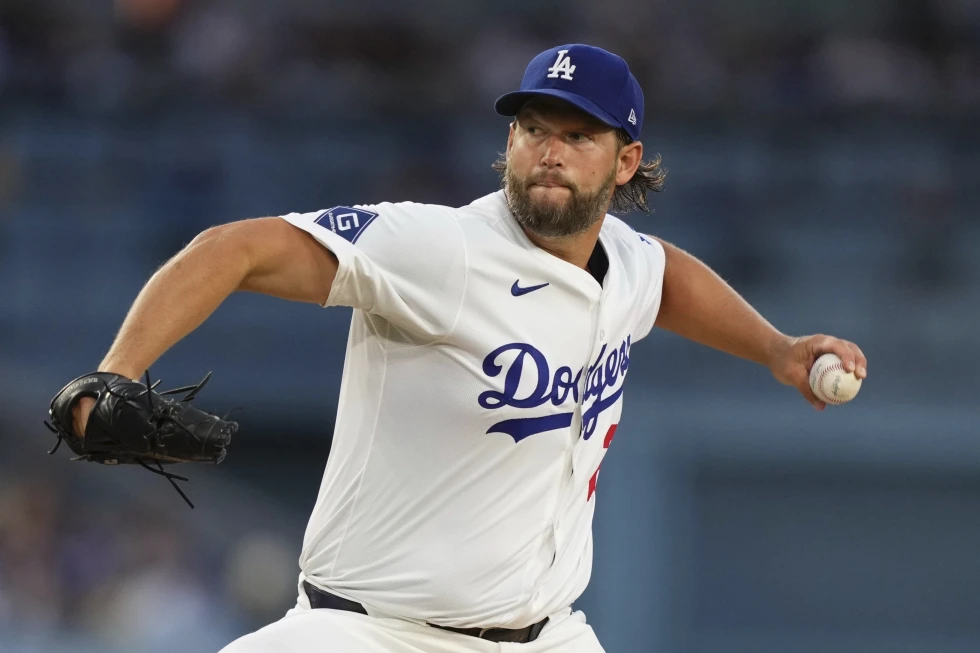 Kershaw vence a Scherzer en duelo de Cooperstown; jonrón de Betts da triunfo a Dodgers ante Azulejos