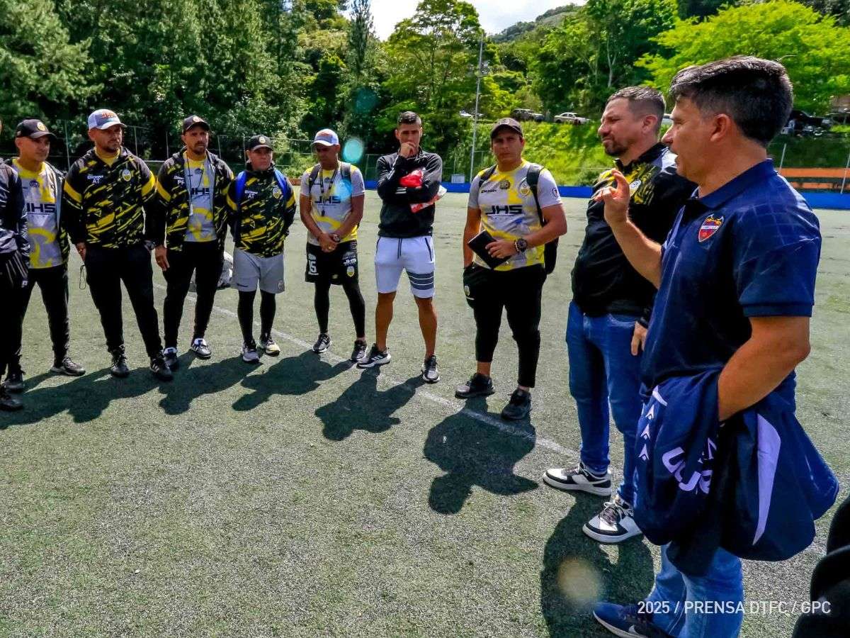 Deportivo Táchira une lazos con el Levante de España