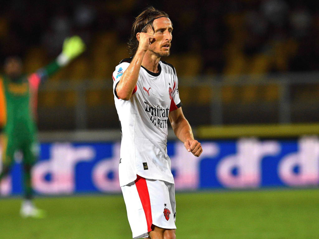 Milan ganó con primera asistencia de Modric