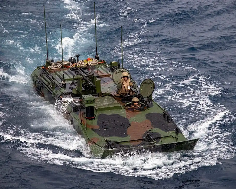 EEUU ordenó el despliegue de un escuadrón anfibio en el sur del Caribe