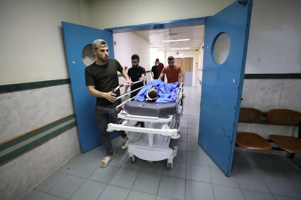 OMS: más de 14.800 pacientes en Gaza necesitan atención médica especializada