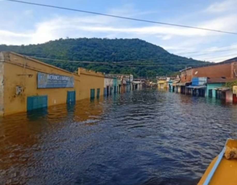 Crecida anual del Orinoco afecta a más de 700 personas en Cabruta