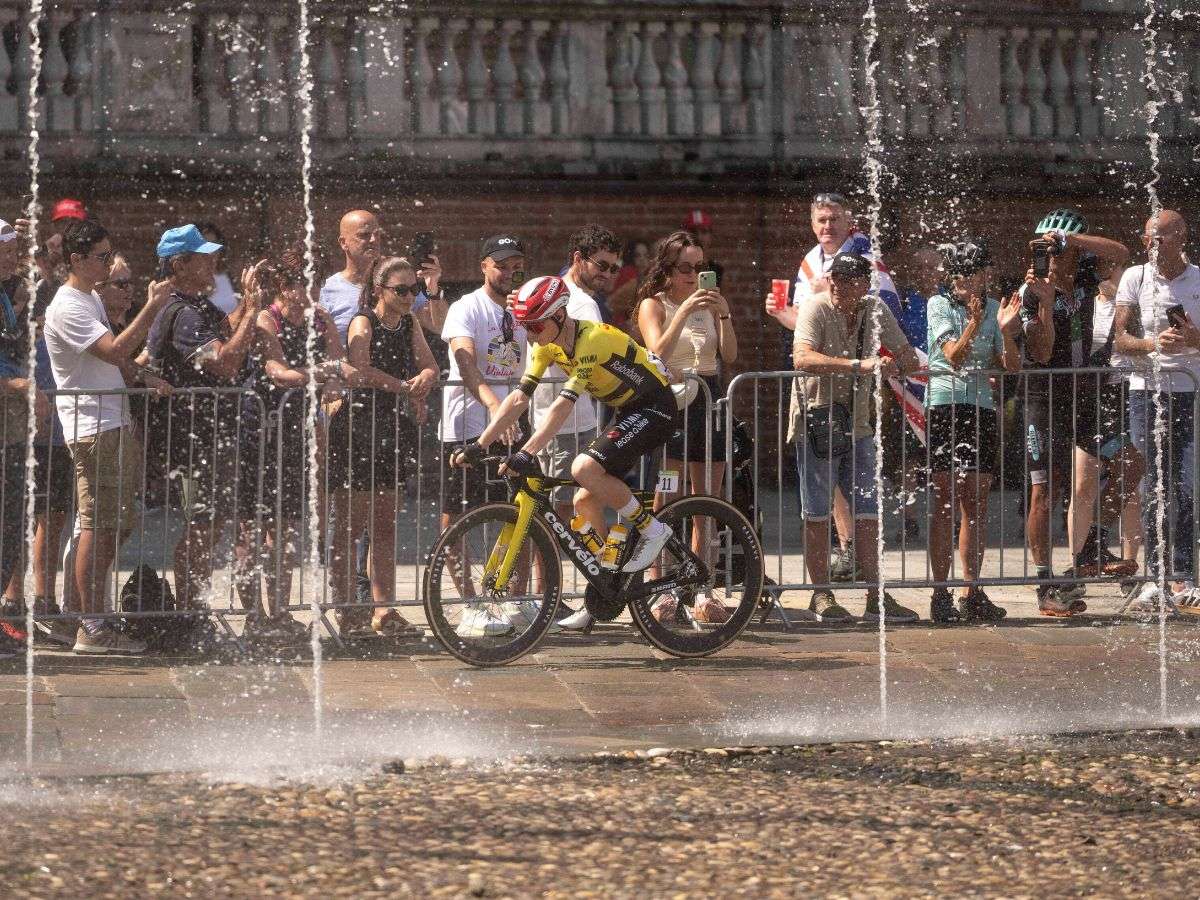 Vingegaard ganó la segunda etapa de La Vuelta a España