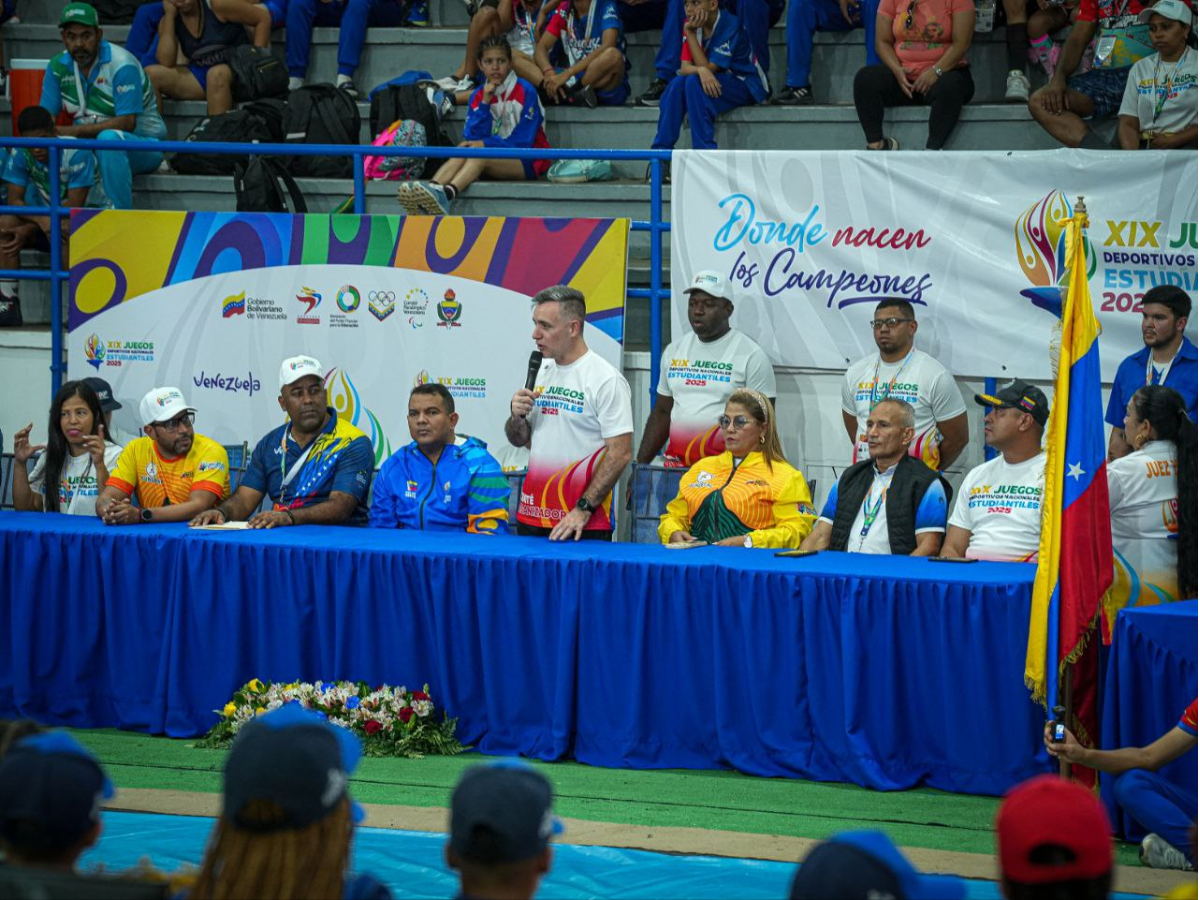Lucha olímpica entró en combate en Falcón