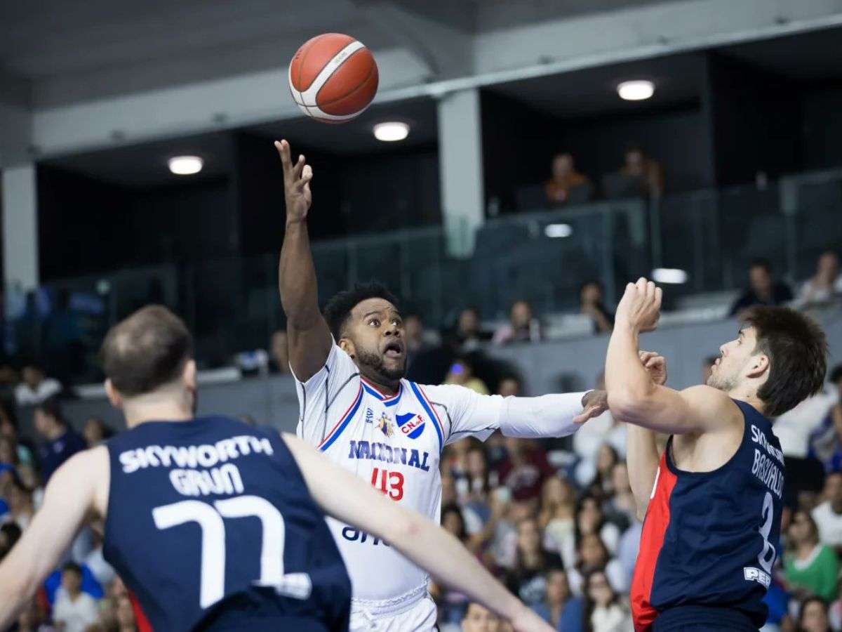 Néstor Colmenares de regreso a Uruguay