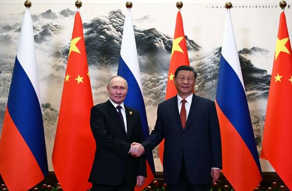 Putin y Xi acordaron promover mayor desarrollo de relaciones entre Rusia y China
