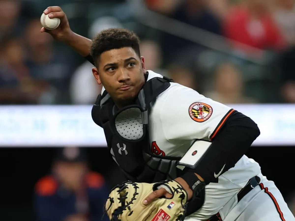 Samuel Basallo acuerda contrato multianual con Orioles