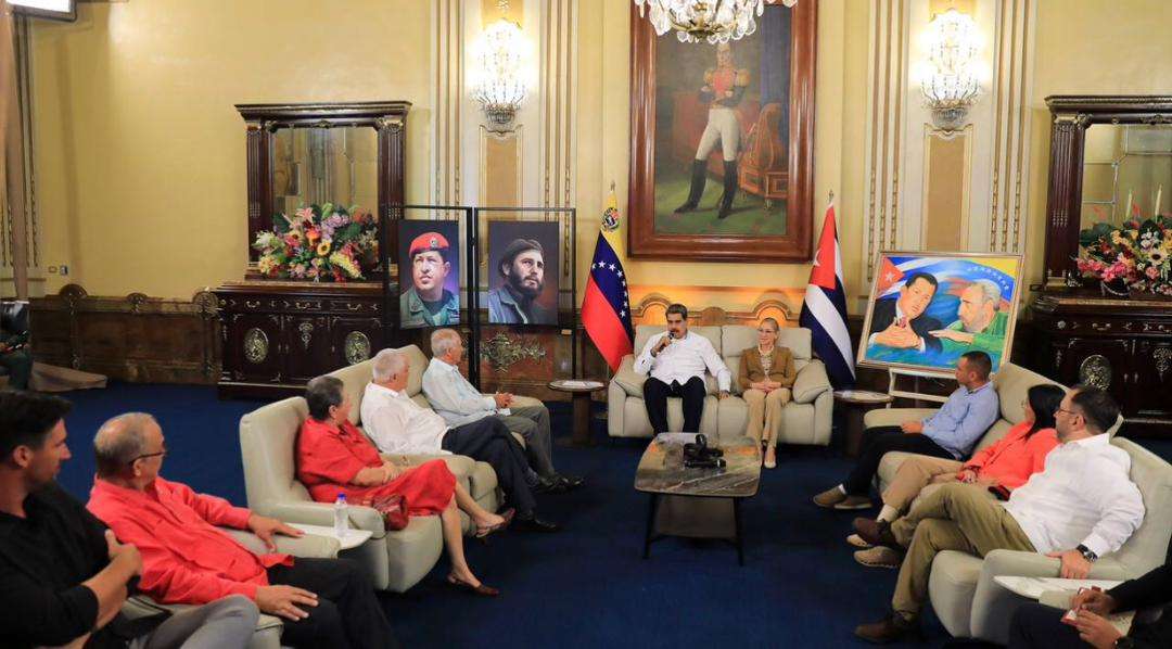 Maduro: Fidel Castro es ejemplo de rebeldía y humanismo