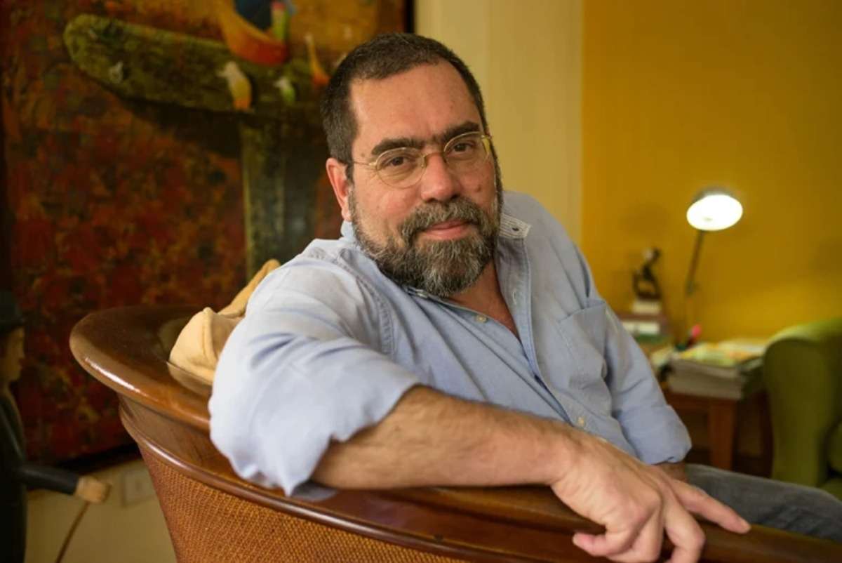 Presidente Maduro lamenta partida física de Luis Alberto Lamata