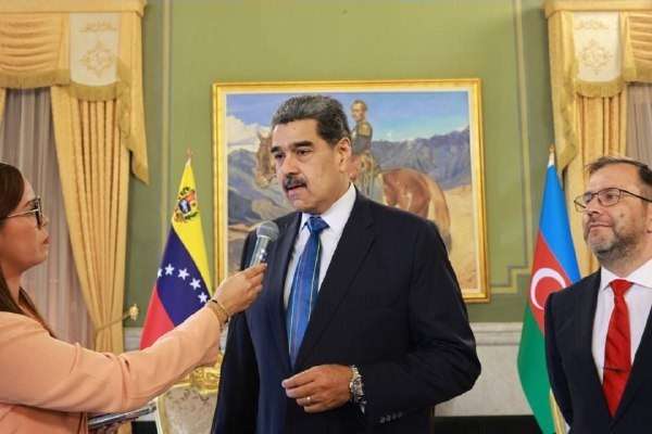 Presidente Maduro: en Venezuela hay diplomacia de dignidad y paz